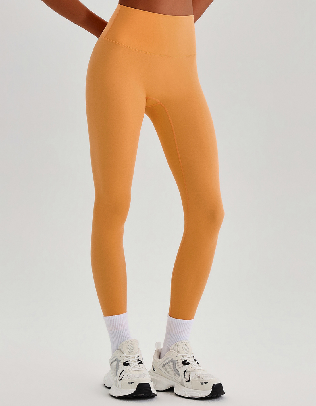 Jein Legging Pre-Order Shipping August 8th