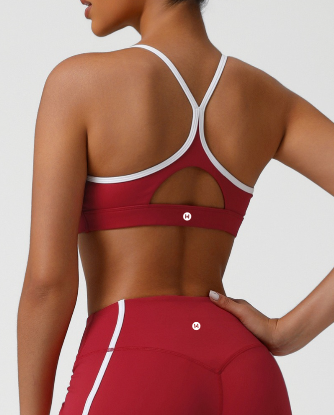 Caroline Bra
